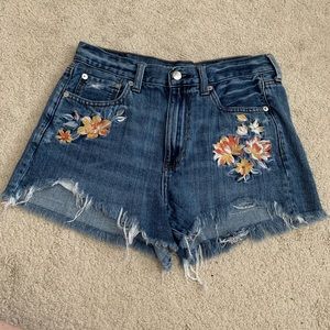 American Eagle Outfitters Embroidered Mom Shorts 6